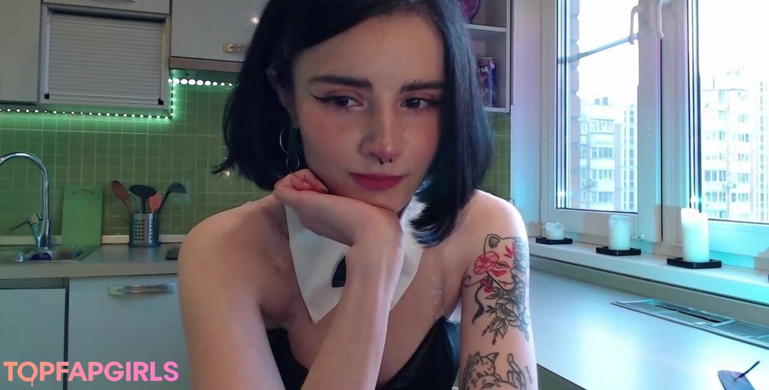 Foto desnuda filtrada de OnlyFans de Loona #851