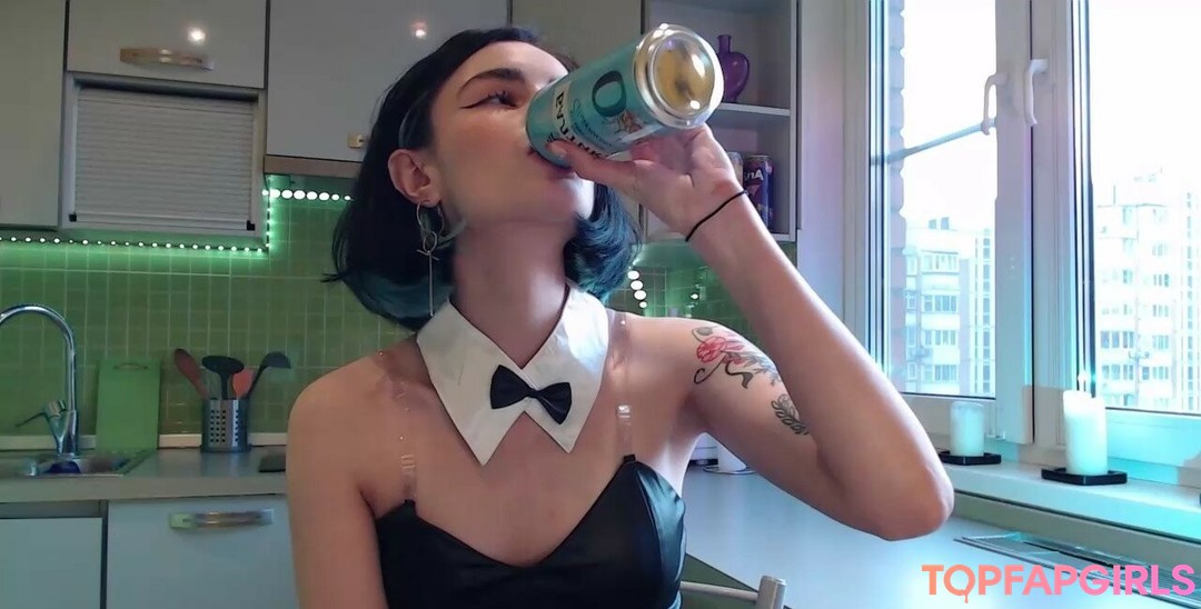 Foto desnuda filtrada de OnlyFans de Loona #854