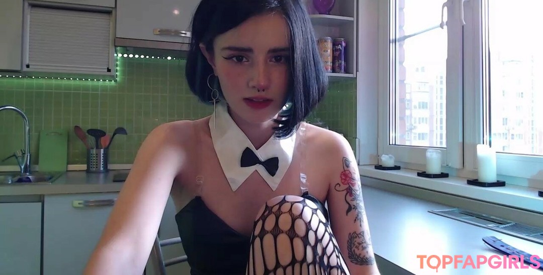 Foto desnuda filtrada de OnlyFans de Loona #876