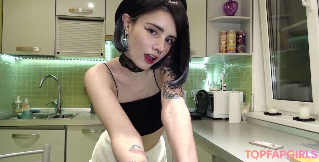 Foto desnuda filtrada de OnlyFans de Loona #903