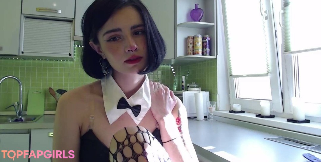 Foto desnuda filtrada de OnlyFans de Loona #929