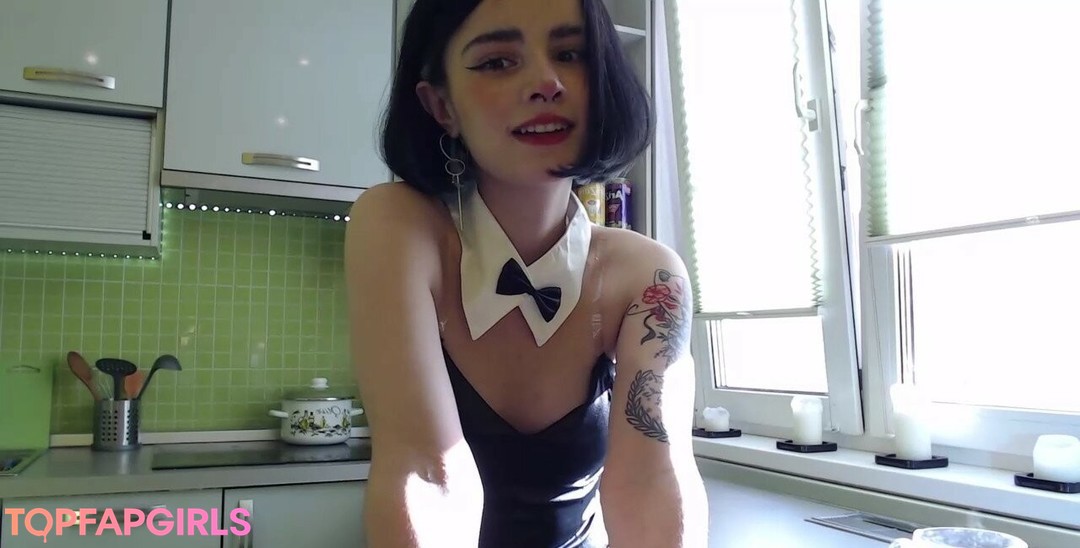 Foto desnuda filtrada de OnlyFans de Loona #952