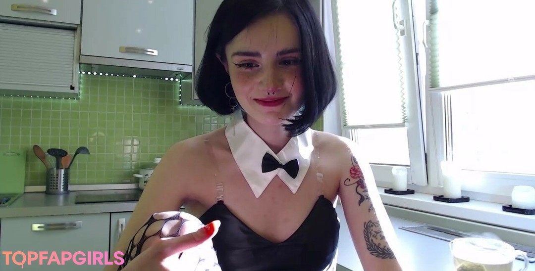 Foto desnuda filtrada de OnlyFans de Loona #955