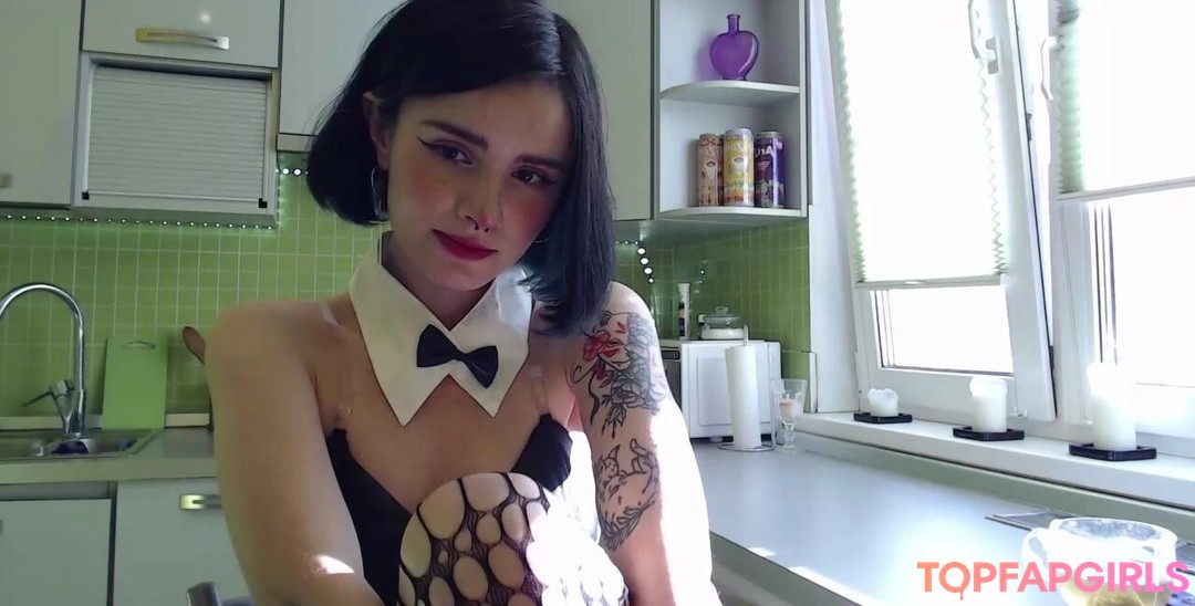 Foto desnuda filtrada de OnlyFans de Loona #960