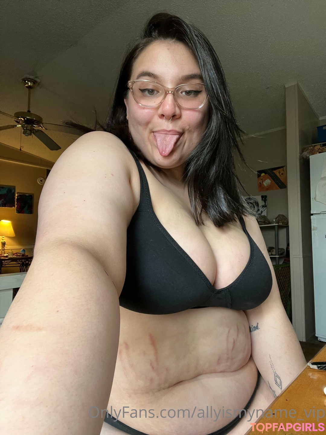 Foto desnuda filtrada de OnlyFans de Ally Cat #4