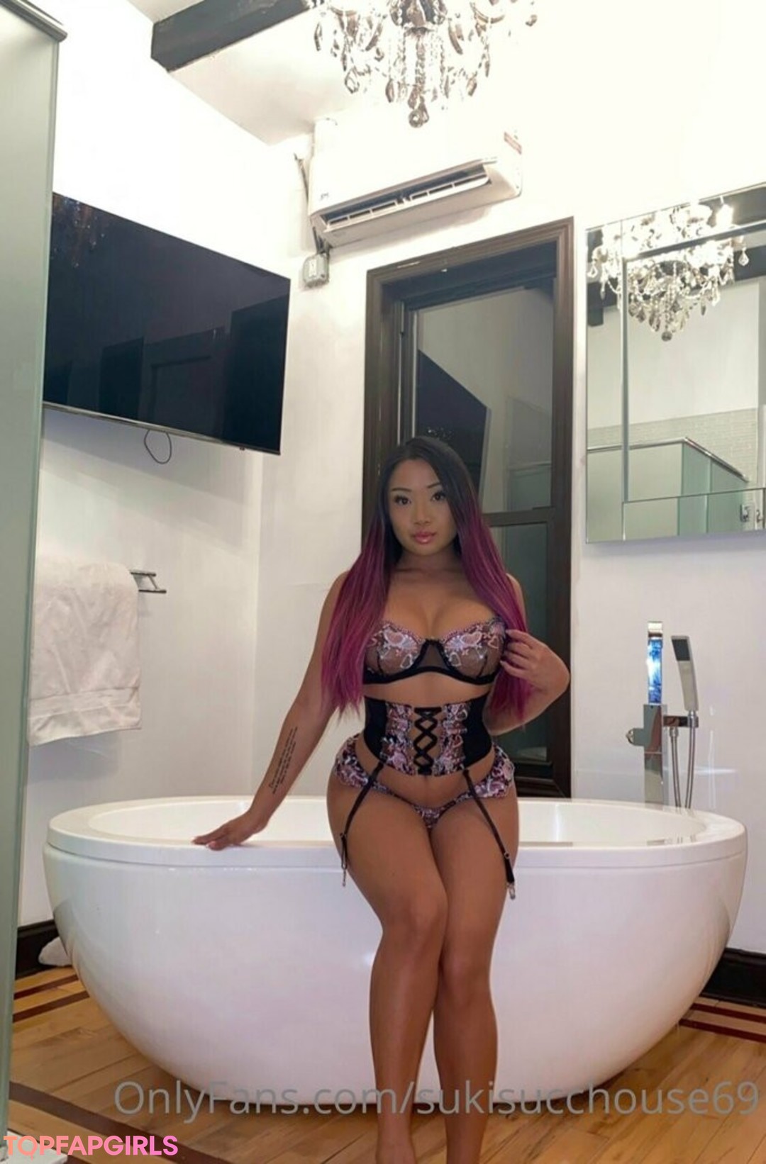 Foto desnuda filtrada de OnlyFans de Suki #294