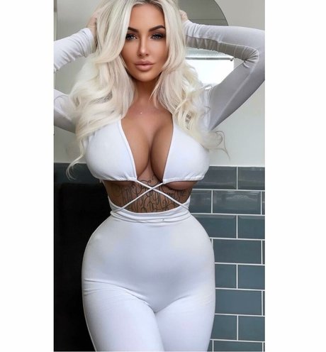 Foto desnuda filtrada de OnlyFans de Debbie Clarkson
