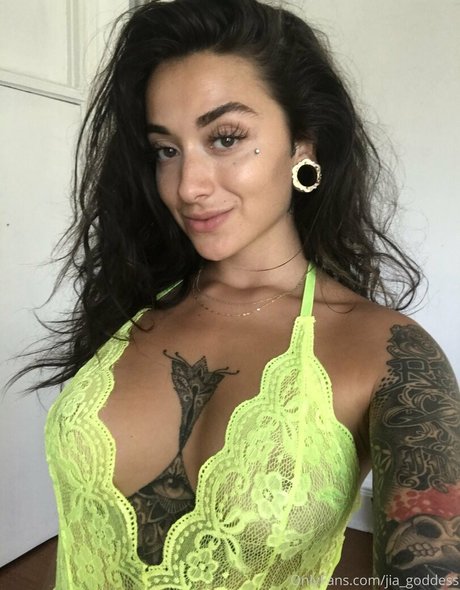 Foto desnuda filtrada de OnlyFans de Jiagoddess