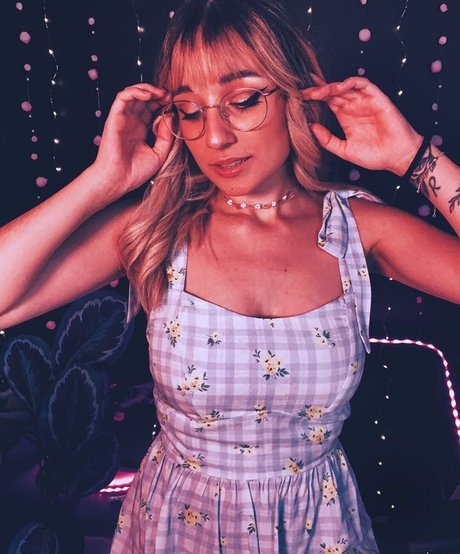 Maya Asmr Foto desnuda filtrada de OnlyFans de Maya Asmr #20