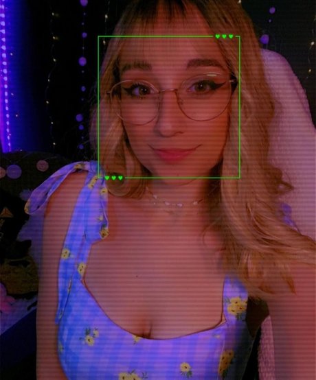 Maya Asmr Foto desnuda filtrada de OnlyFans de Maya Asmr #21