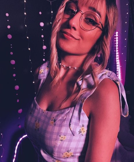 Maya Asmr Foto desnuda filtrada de OnlyFans de Maya Asmr #22