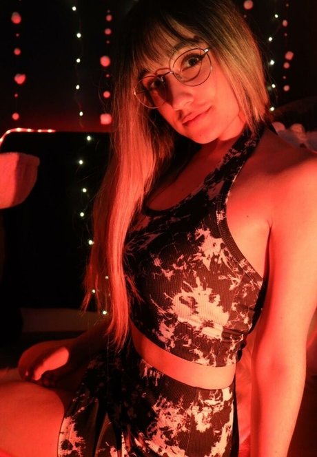 Maya Asmr Foto desnuda filtrada de OnlyFans de Maya Asmr #40