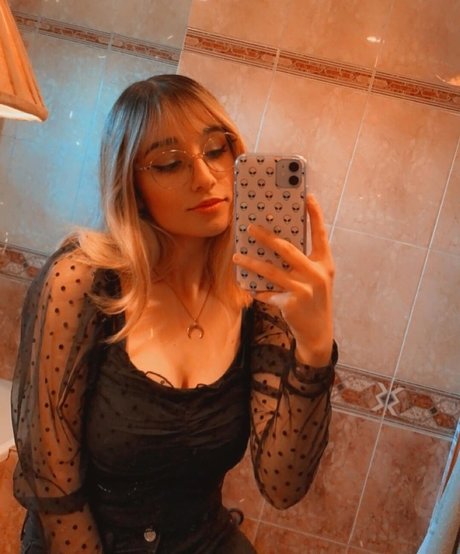 Maya Asmr Foto desnuda filtrada de OnlyFans de Maya Asmr #5