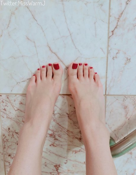 Pretty Feet