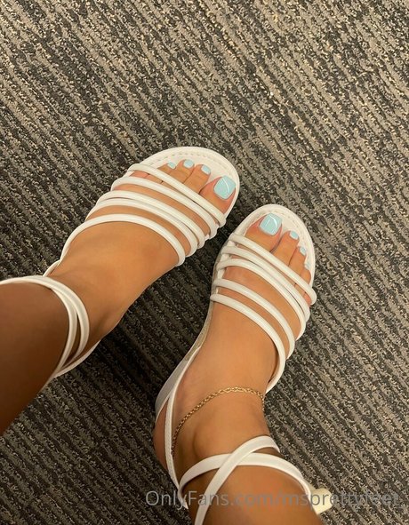 Msprettyfeet