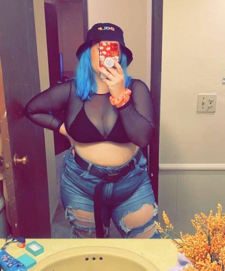 Foto desnuda filtrada de OnlyFans de Manic Stoner