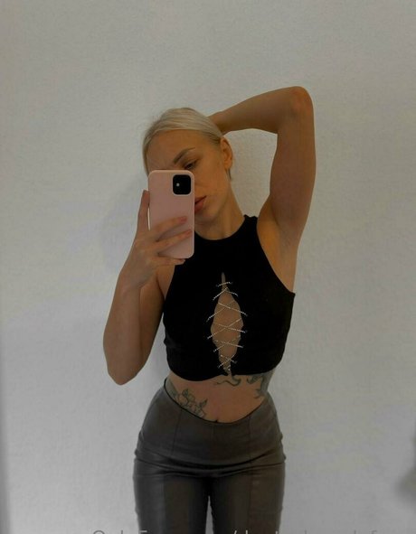 Deutscheonlyfans Foto desnuda filtrada de OnlyFans de Deutscheonlyfans #401