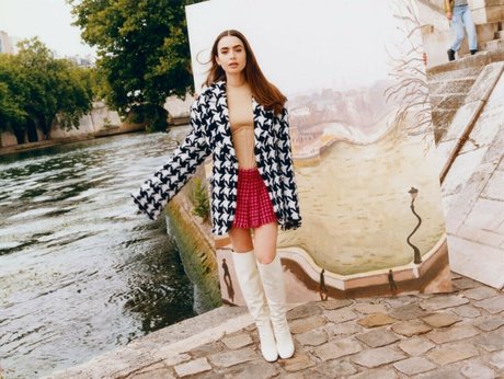 Lily Collins
