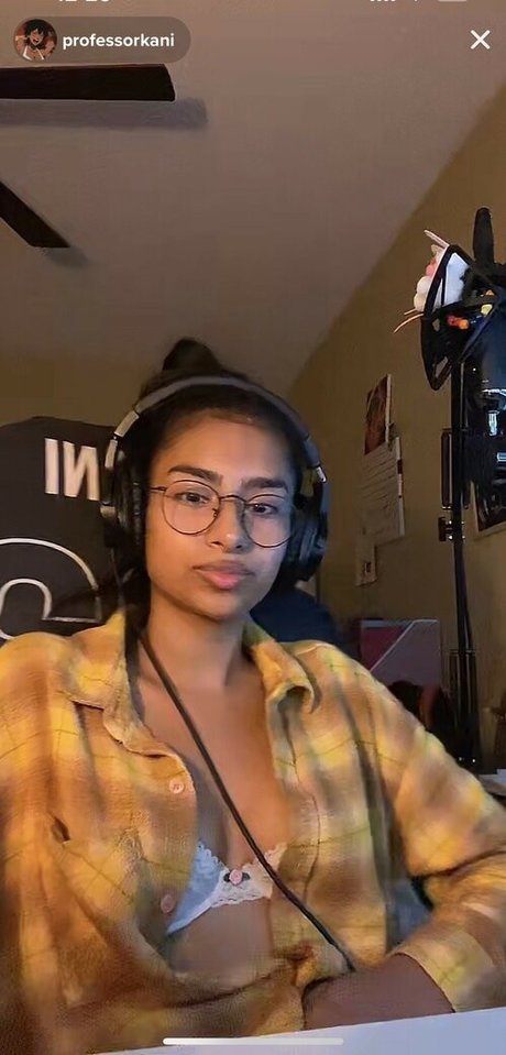 Foto desnuda filtrada de OnlyFans de Faze Kani