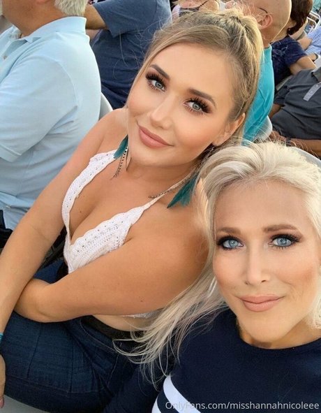 Misshannahnicoleee