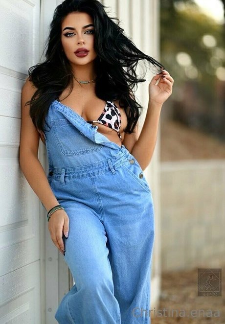 Christinaenaa