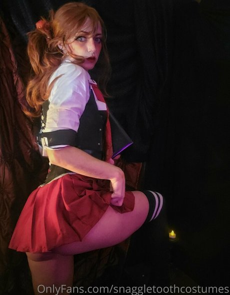 Snaggletoothcostumes