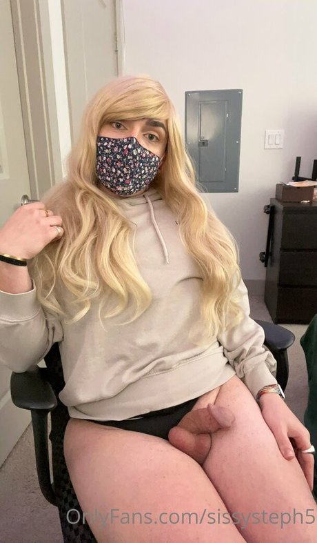 Sissysteph5