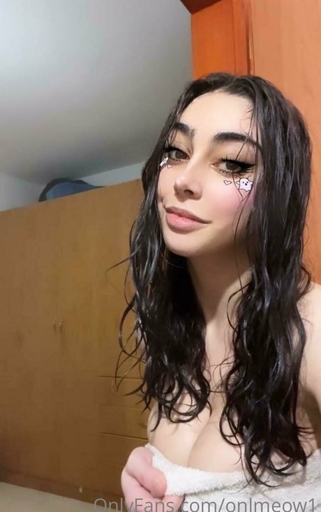 Onlmeow1