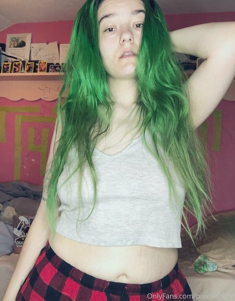 Pixxxiebelle