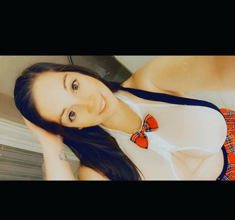Tittyqueen77