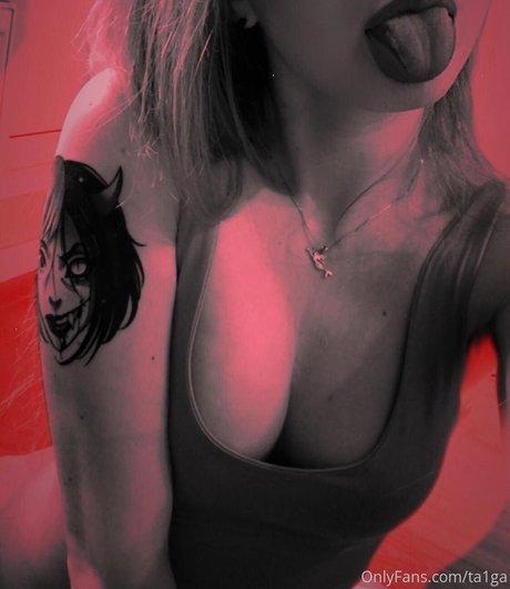 Foto desnuda filtrada de OnlyFans de Ta1ga