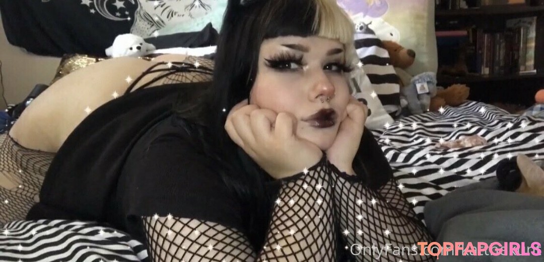 Foto desnuda filtrada de OnlyFans de Katthekunt #1373