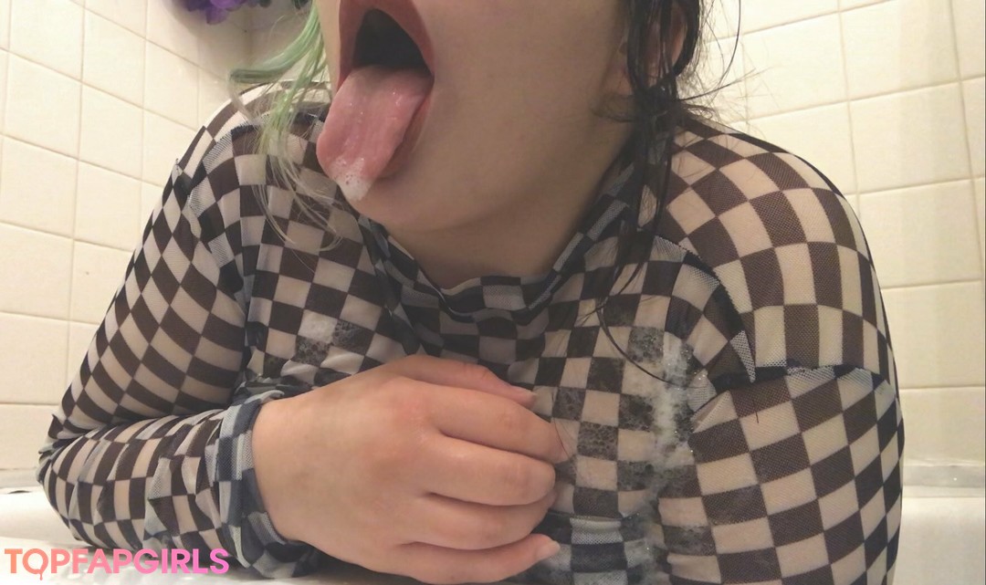 Foto desnuda filtrada de OnlyFans de Katthekunt #1943