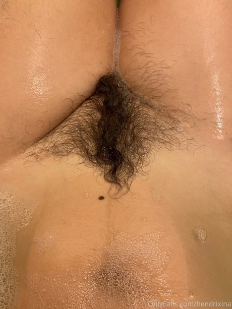 Foto desnuda filtrada de OnlyFans de Hendrixina