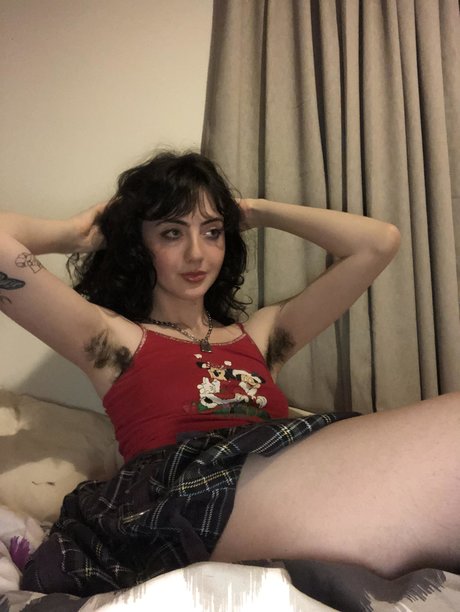 Foto desnuda filtrada de OnlyFans de Pearl