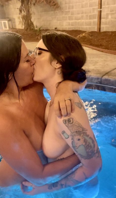 Foto desnuda filtrada de OnlyFans de Clarke Styles
