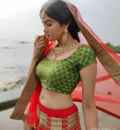 Adah Sharma