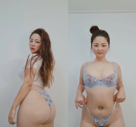 Real Asian Babes