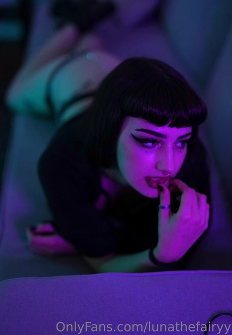 Lunathefairyy