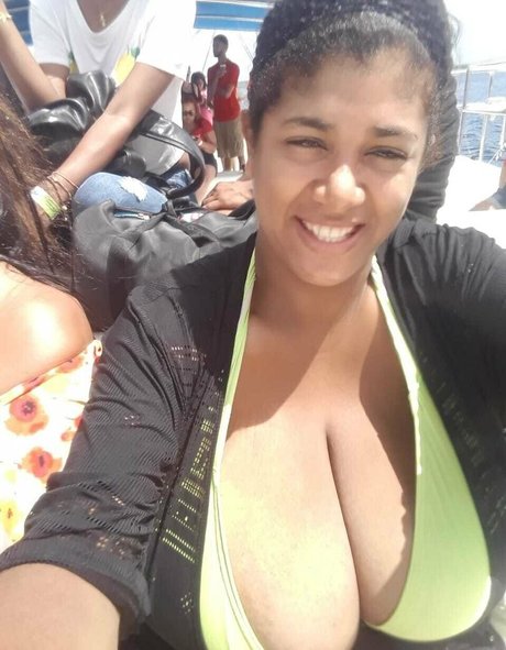 Foto desnuda filtrada de OnlyFans de Kristina Milan