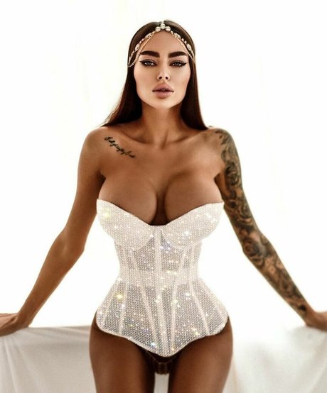 Alena Omovich Foto desnuda filtrada de OnlyFans de Alena Omovich #439