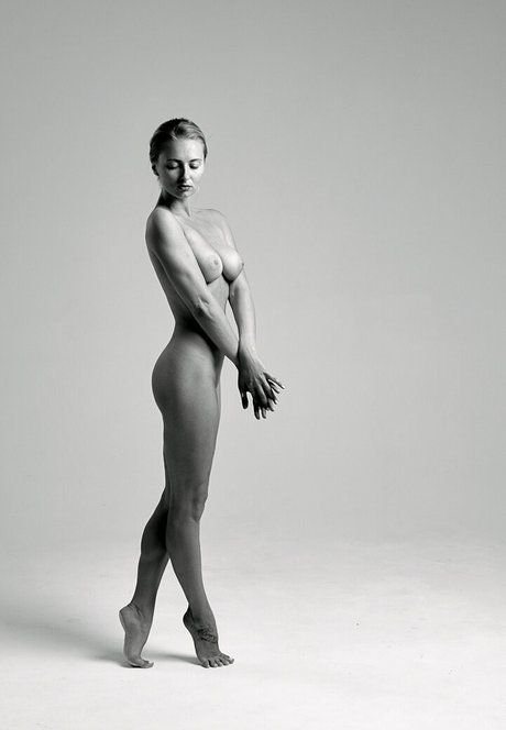 Foto desnuda filtrada de OnlyFans de Anastasia Zavistovskaya