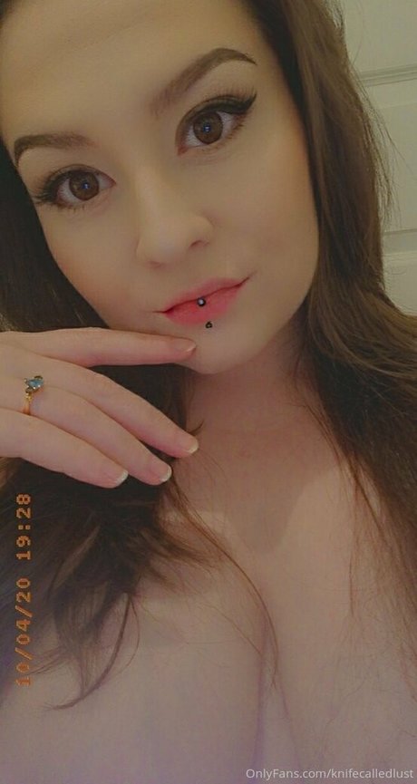 Foto desnuda filtrada de OnlyFans de Knifecalledlust