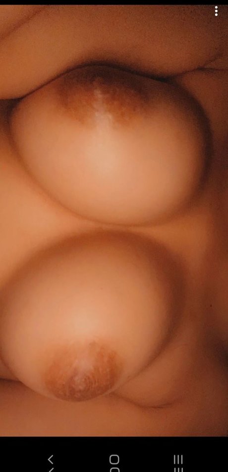 Foto desnuda filtrada de OnlyFans de Thatkittygurll