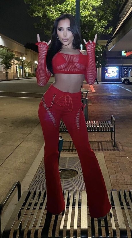 Foto desnuda filtrada de OnlyFans de Racquel Symons