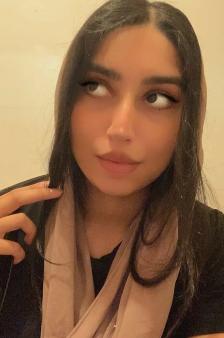 Foto desnuda filtrada de OnlyFans de Galinaxgoddess Uk Muslim