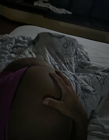 Foto desnuda filtrada de OnlyFans de Etiane Felix