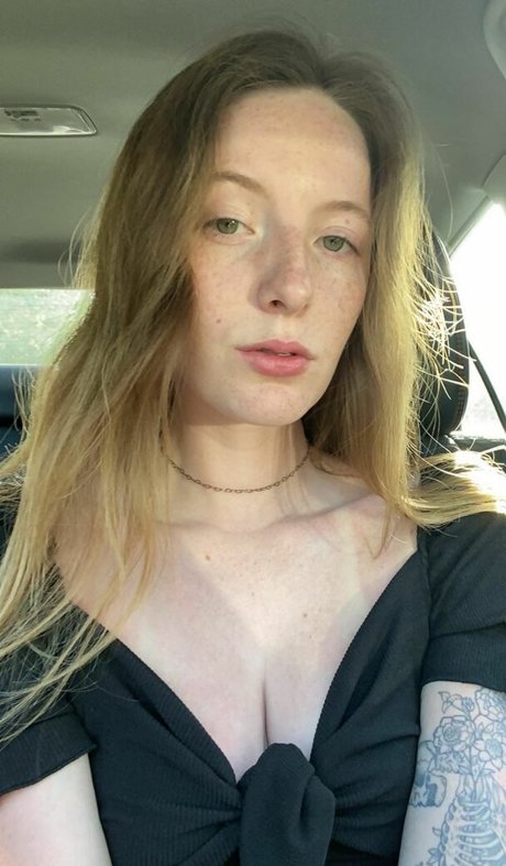 Foto desnuda filtrada de OnlyFans de Sinfulbiscuit