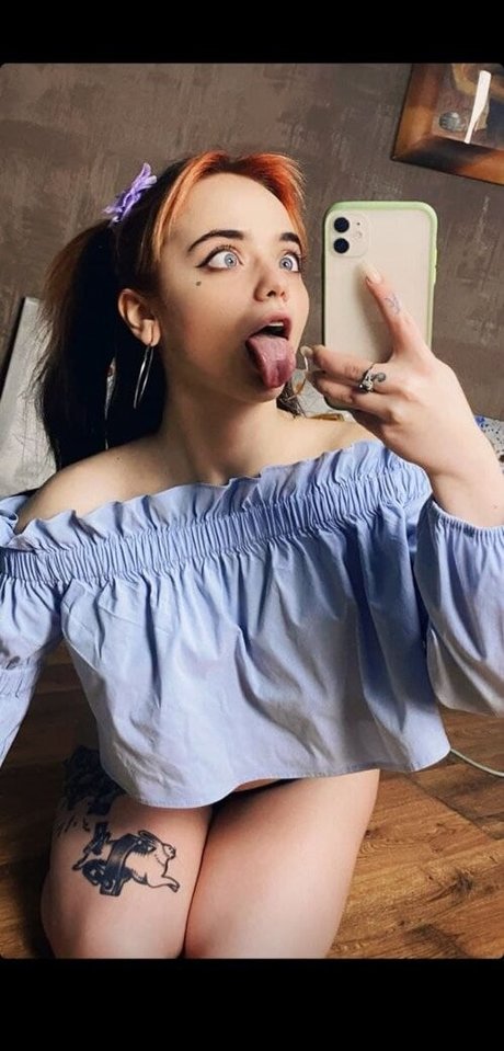 Foto desnuda filtrada de OnlyFans de Bony Vulfert