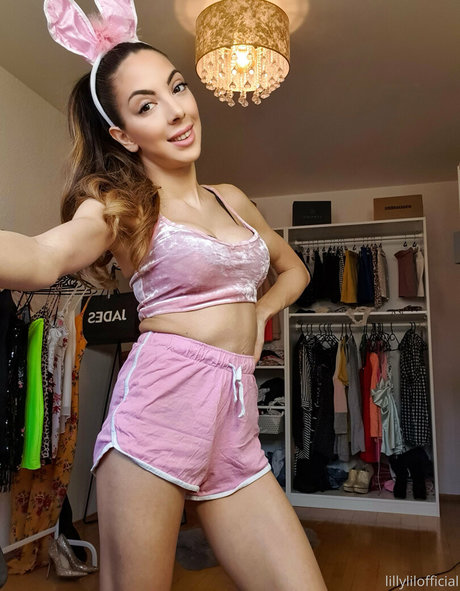 Lillylilofficial